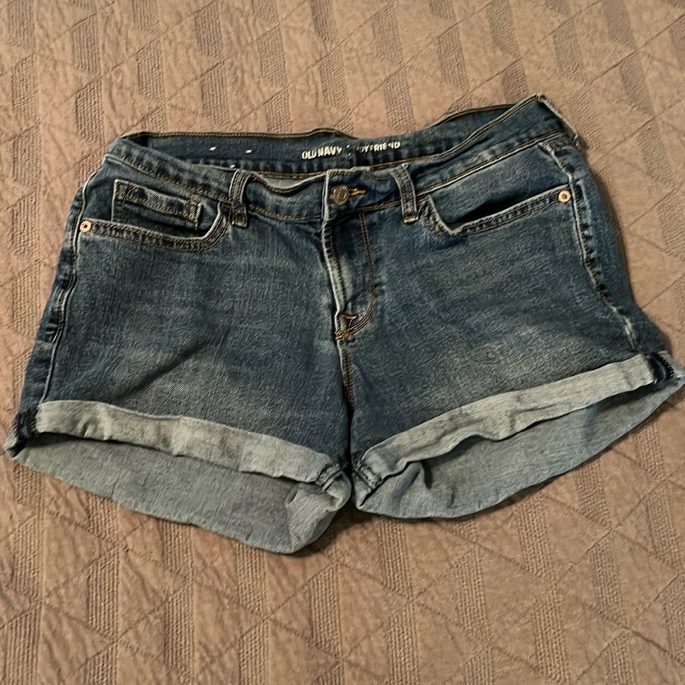Old Navy Boyfriend Jean Shorts